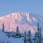Gausta Med Elbillader, Naerhet Til Gaustatoppen In Out