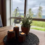 Gausta Med Elbillader, Naerhet Til Gaustatoppen In Out * Gaustablikk
